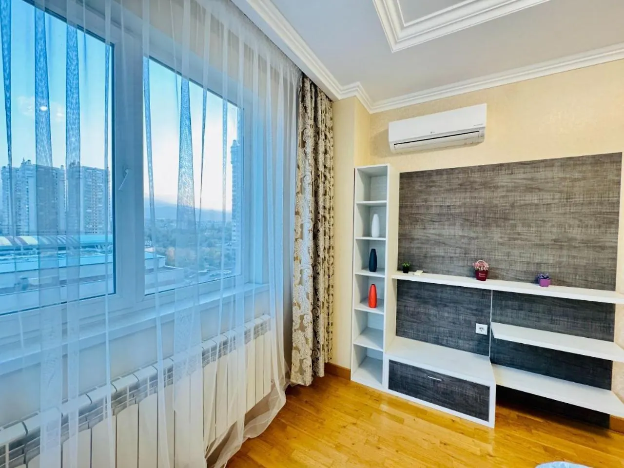 Мега 53Кв Apartment Almaty